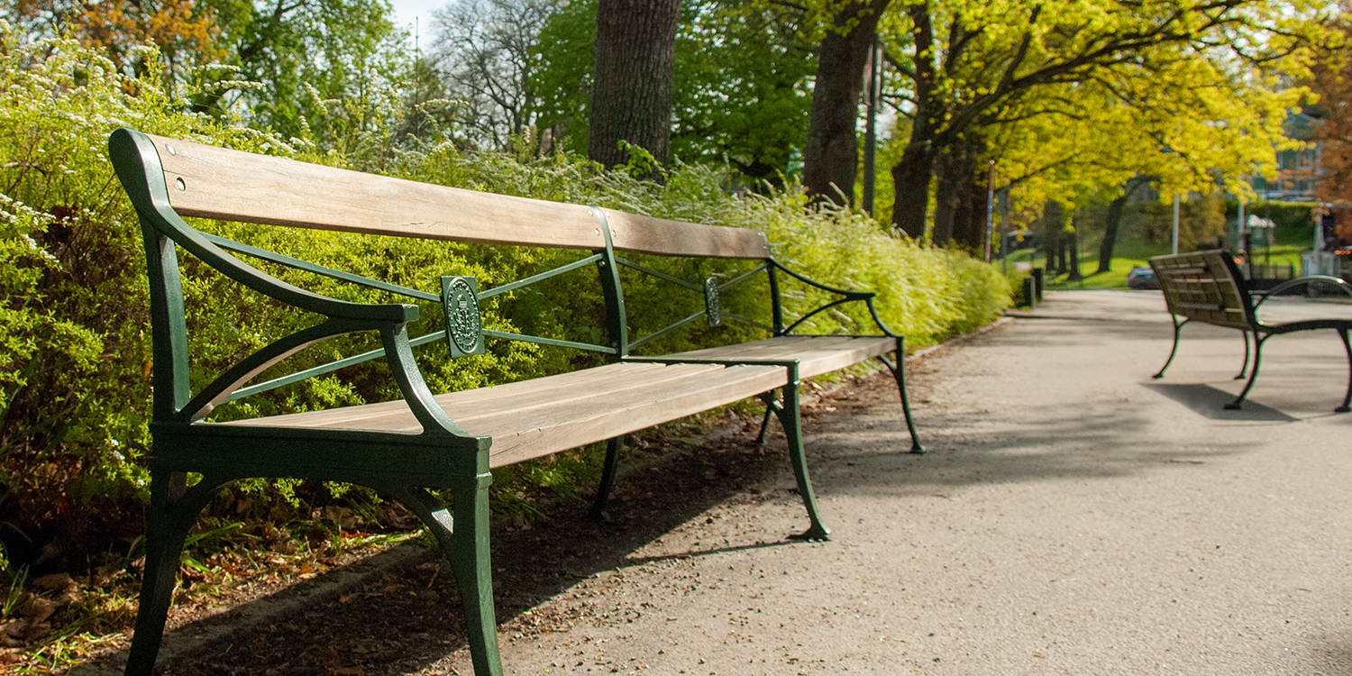 Parksoffor i tiden utställning Kungliga Djurgården